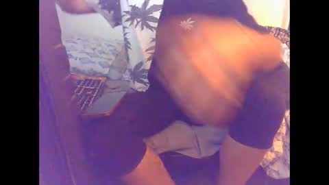 cumslutboi27 online show from October 13, 11:10 am