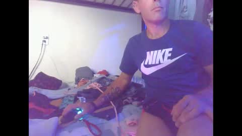 cumslutboi27 online show from October 22, 6:24 am