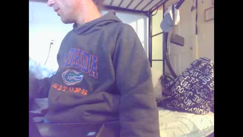 cumslutboi27 online show from October 24, 4:53 am