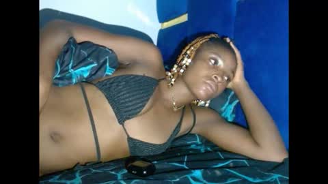 cupidxdoll online show from March 25, 5:13 am