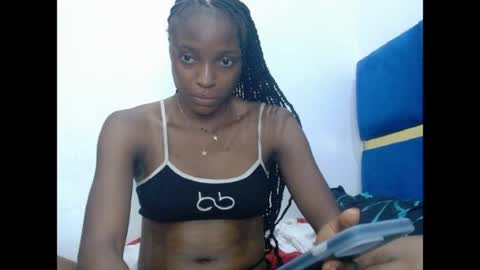 Snapshot of cupidxdoll chatting on April 9, 8:20 am cupidxdoll online show from April 9, 8:20 am