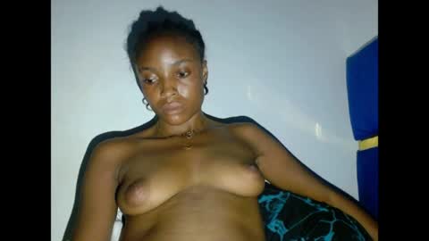Snapshot of cupidxdoll chatting on April 18, 7:07 pm cupidxdoll online show from April 18, 7:07 pm