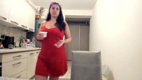 maria  alex online show from February 18, 7:19 pm