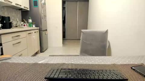 maria  alex online show from February 27, 4:31 am