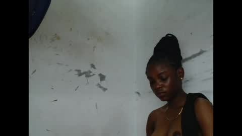 cupxcakex online show from June 14, 2:24 am