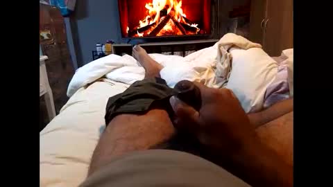 Snapshot of cuquero33 chatting on April 6, 3:02 pm cuquero33 online show from April 6, 3:02 pm