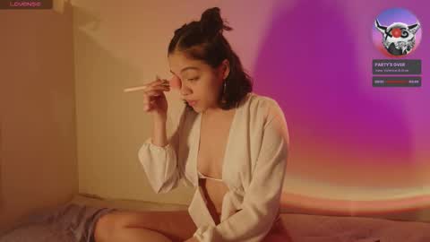 Snapshot of curious_kitten_ chatting on September 10, 1:49 am Sara online show from September 10, 1:49 am