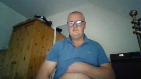 curiousax77 online show from October 13, 7:19 am