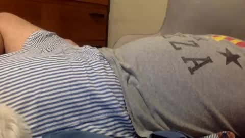 curiouscock08 online show from July 9, 5:22 am