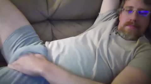 Snapshot of curiousg38 chatting on May 1, 3:11 am curiousg38 online show from May 1, 3:11 am