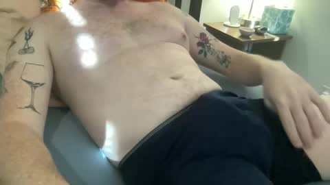 Snapshot of curiousmax18 chatting on November 20, 5:01 pm Maxx online show from November 20, 5:01 pm