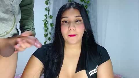 Snapshot of curiuscouplehot chatting on October 1, 9:26 am Pablo and emma online show from October 1, 9:26 am