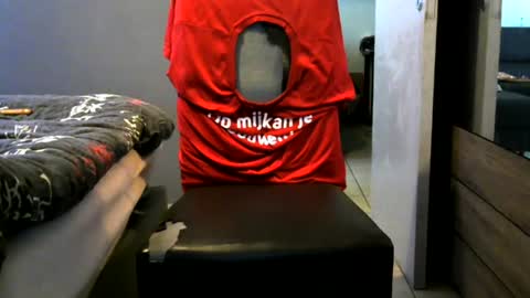 Snapshot of curlyfurly chatting on August 5, 6:22 pm curlyfurly online show from August 5, 6:22 pm