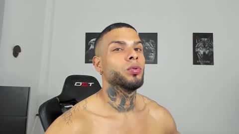 curtis_blake online show from February 8, 9:34 am