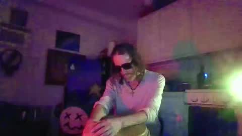 Curtisdow420 online show from April 9, 4:01 am