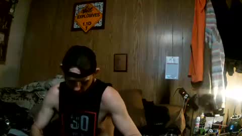 Snapshot of curtisrobert171 chatting on January 10, 2:57 am curtisrobert171 online show from January 10, 2:57 am