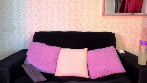 curvy_and_petite11_aws online show from October 15, 9:59 pm