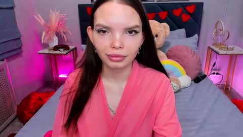 Snapshot of curvy_dynamite chatting on February 25, 1:15 am Sammy online show from February 25, 1:15 am