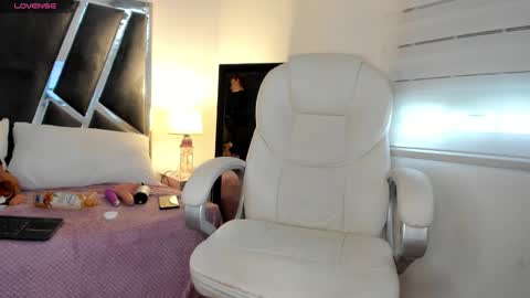 Snapshot of curvy_samattha chatting on March 14, 7:30 pm Samanttha online show from March 14, 7:30 pm