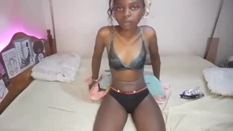 bobolishia online show from March 29, 12:10 am