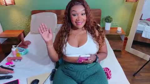 Danna online show from July 22, 8:33 pm