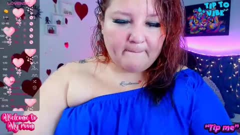 Snapshot of curvyema chatting on March 2, 12:43 pm EMA online show from March 2, 12:43 pm