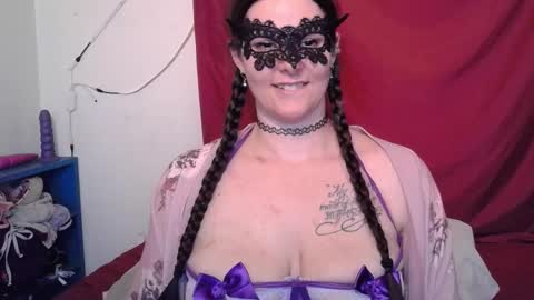 Celine Fawe online show from March 12, 8:04 pm