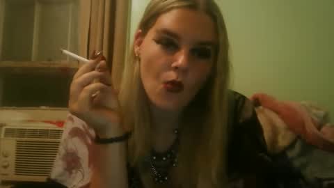 curvymom2025 online show from September 14, 1:27 am