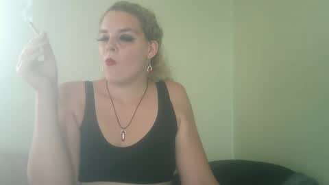 curvymom2025 online show from September 26, 8:13 pm
