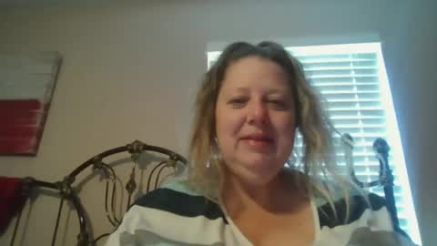 curvynurse69 online show from June 21, 2:41 pm