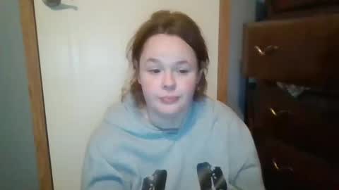 dahlia -kim online show from October 11, 9:52 am