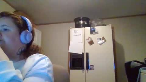 dahlia -kim online show from November 18, 4:39 am