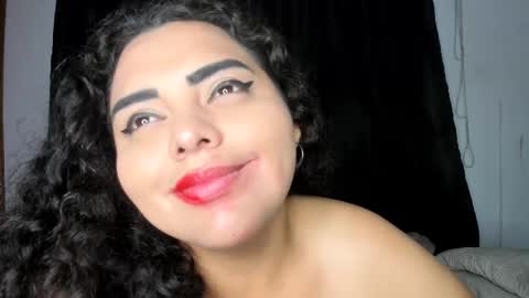 Snapshot of curvypornxxx chatting on March 3, 11:35 pm curvypornxxx online show from March 3, 11:35 pm