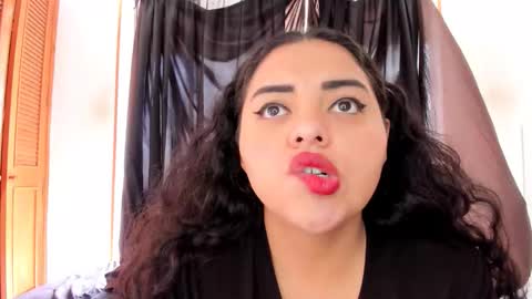 curvypornxxx online show from November 2, 2:19 pm