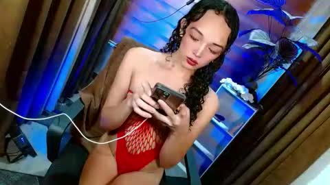 BBY CURLYHANNA online show from May 13, 1:30 pm