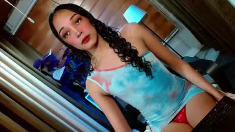 BBY CURLYHANNA online show from July 9, 11:36 am