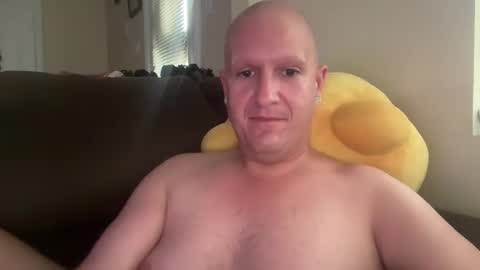 cushiontopushin online show from February 17, 11:33 pm