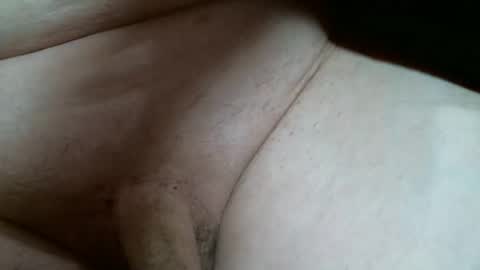 Snapshot of cutandwaxed2 chatting on April 24, 12:40 pm BI SMOOTH MATURE SUB online show from April 24, 12:40 pm