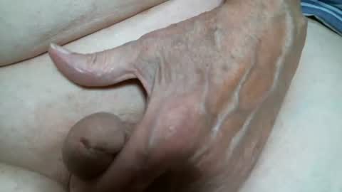 Snapshot of cutandwaxed2 chatting on June 14, 1:13 pm BI SMOOTH MATURE SUB online show from June 14, 1:13 pm