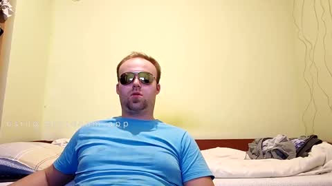 cute69696969 online show from February 8, 9:15 pm