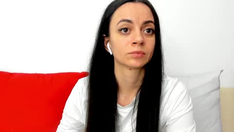 cute_angel95 online show from January 24, 9:37 pm