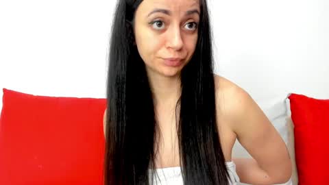cute_angel95 online show from January 31, 10:10 pm