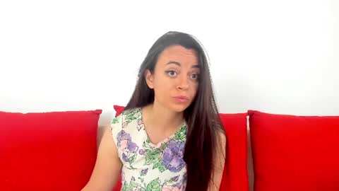 cute_angel95 online show from June 18, 6:13 am
