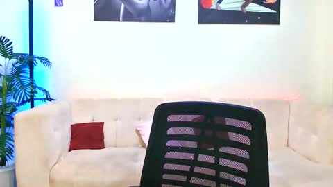 cute annah online show from October 26, 3:23 am