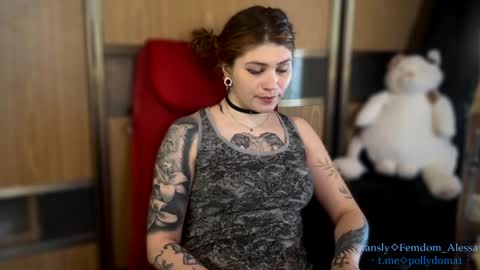 Snapshot of cute_baby_drug chatting on May 2, 2:00 pm Polly my Name. . online show from May 2, 2:00 pm