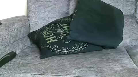 V EE online show from December 28, 3:26 pm