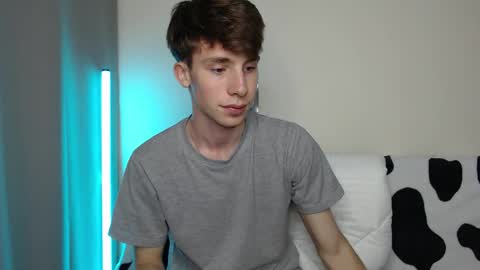 Snapshot of cute_brian chatting on October 1, 2:45 pm Im Brian online show from October 1, 2:45 pm