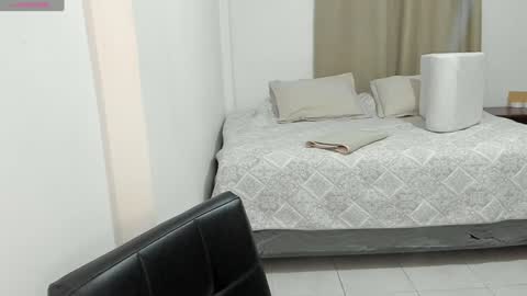 Sara online show from December 15, 4:18 am