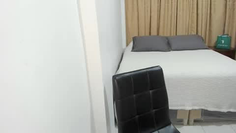 Sara online show from February 9, 9:16 am