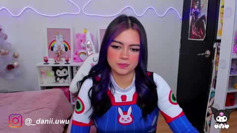 Dani  online show from December 4, 12:58 pm